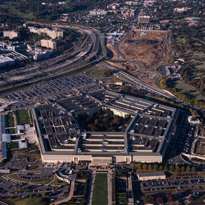Pentagon secures 8 AI deals for secret networks
